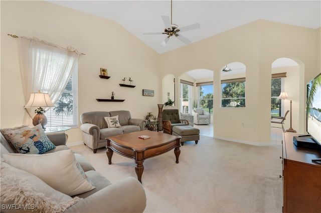 1320 Charleston Square DR 201, Naples, FL 34110