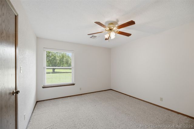 10921 N 110th East Avenue, Owasso, OK 74055