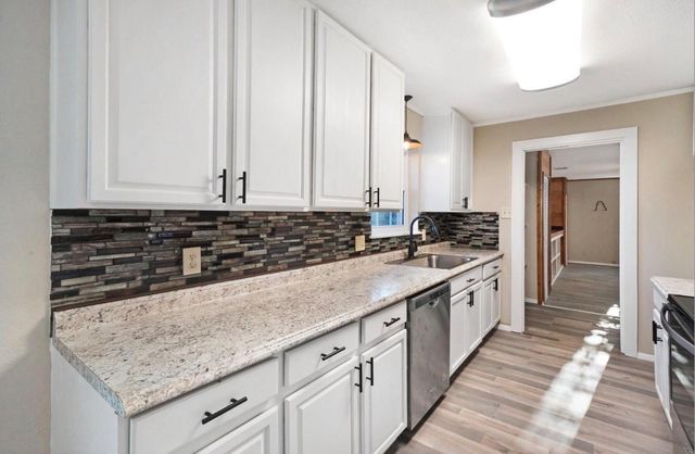 503 NE 39th Avenue, Mineral Wells, TX 76067