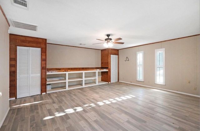 503 NE 39th Avenue, Mineral Wells, TX 76067