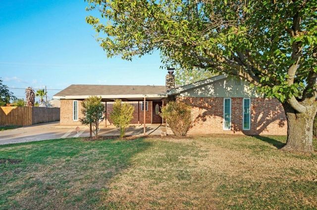 503 NE 39th Avenue, Mineral Wells, TX 76067