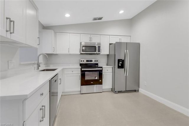 2130 Wilson BLVD N, Naples, FL 34120