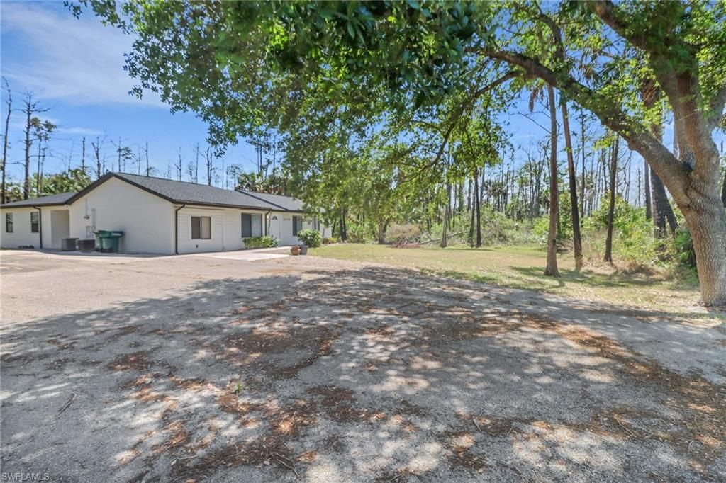 2130 Wilson BLVD N, Naples, FL 34120