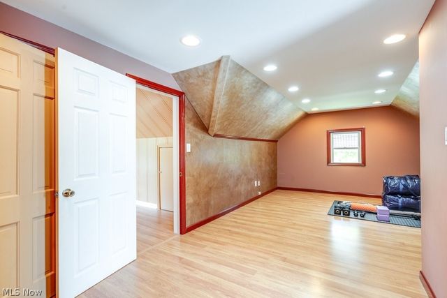 1367 Churchill Road, Lyndhurst, OH 44124