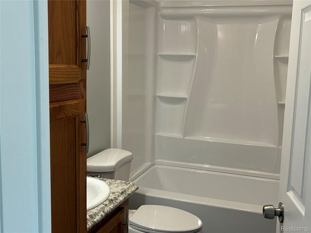 420 Hidden Ridge, Morrice Village, MI 48857