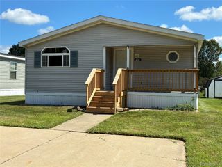 420 Hidden Ridge, Morrice Village, MI 48857