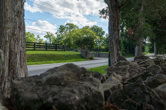 9237 Nina Ct, Brentwood, TN 37027