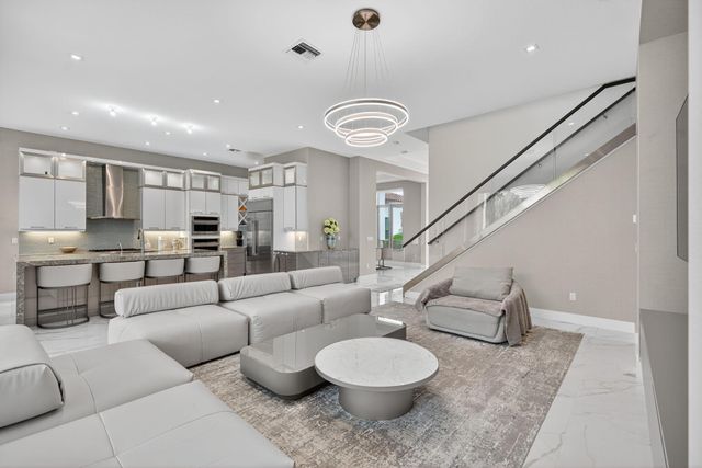 13480 Machiavelli Way, Palm Beach Gardens, FL 33418