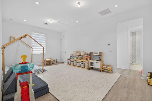 13480 Machiavelli Way, Palm Beach Gardens, FL 33418