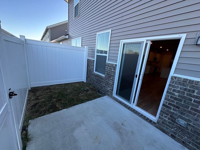 717 Mickelson Way, Lebanon, TN 37087