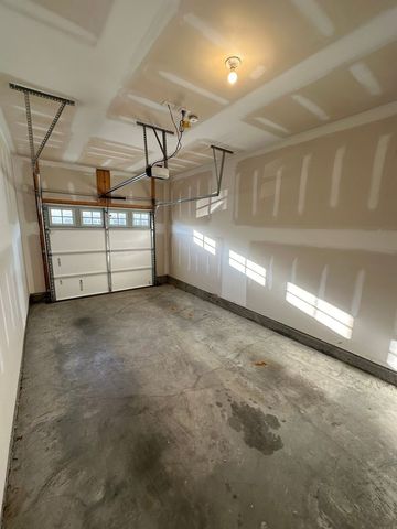 717 Mickelson Way, Lebanon, TN 37087