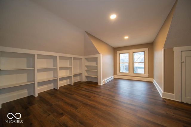 159 E King Street, Franklin, IN 46131