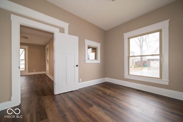 159 E King Street, Franklin, IN 46131