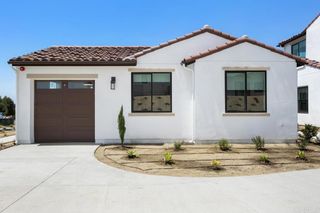 1223 Stonemark Place #2, Vista, CA 92081