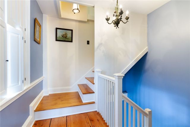 26 Thames Street, Newport, RI 02840