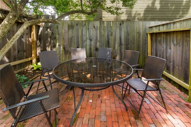 26 Thames Street, Newport, RI 02840