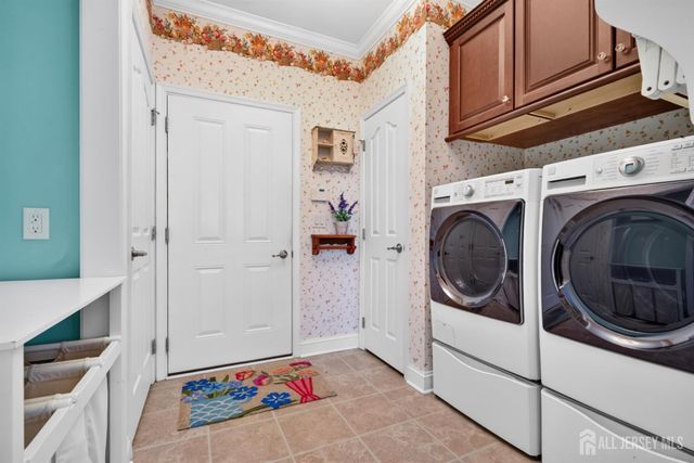 57 Mandrake Road, Monroe, NJ 08831