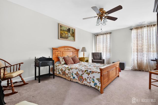 57 Mandrake Road, Monroe, NJ 08831
