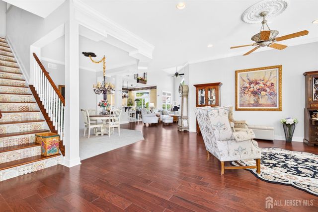 57 Mandrake Road, Monroe, NJ 08831