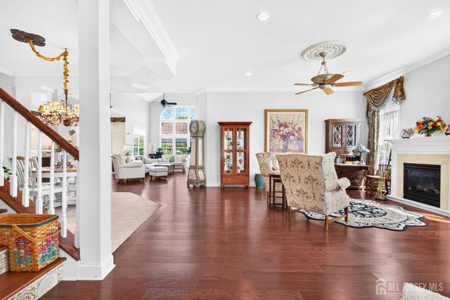 57 Mandrake Road, Monroe, NJ 08831