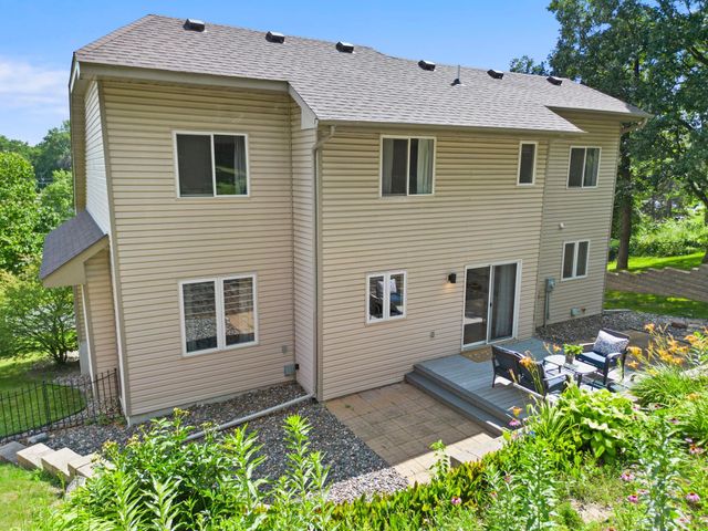 120 W 136th Street, Burnsville, MN 55337