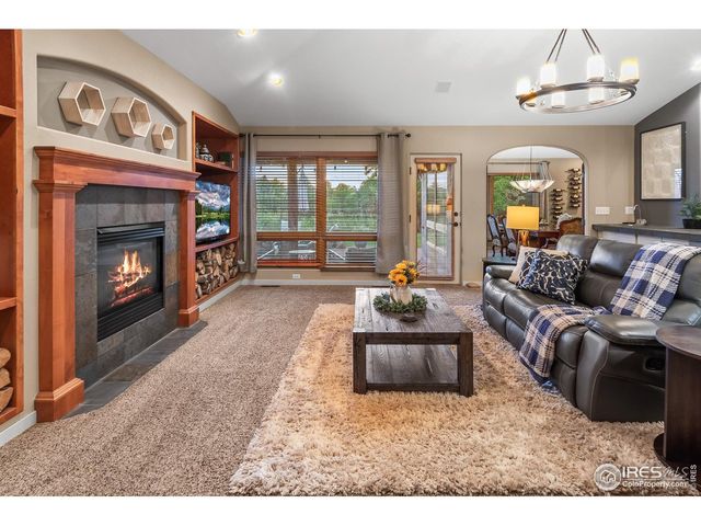 8264 Scenic Ridge Ct, Fort Collins, CO 80528