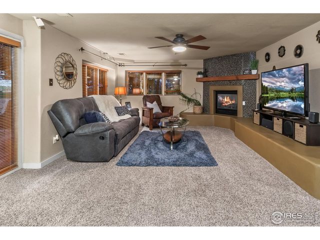 8264 Scenic Ridge Ct, Fort Collins, CO 80528