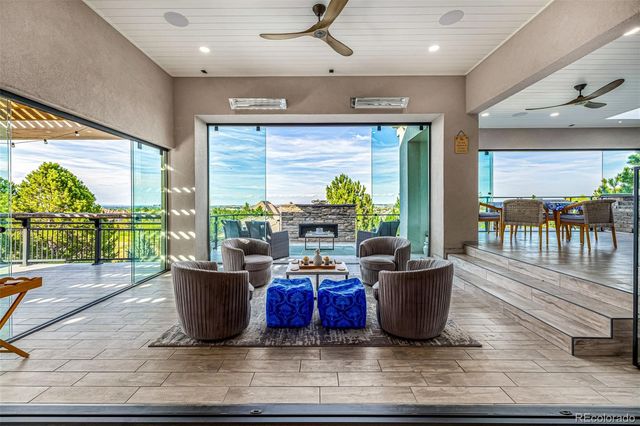8667 Sawgrass Drive, Lone Tree, CO 80124
