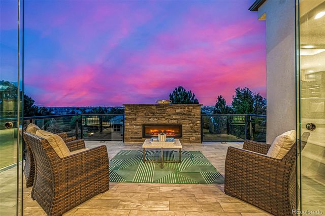 8667 Sawgrass Drive, Lone Tree, CO 80124