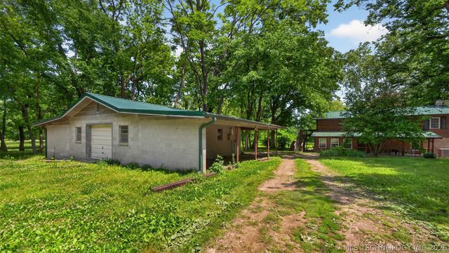 9596 N 447 Road, Spavinaw, OK 74366