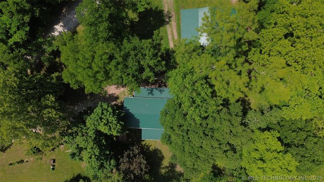 9596 N 447 Road, Spavinaw, OK 74366