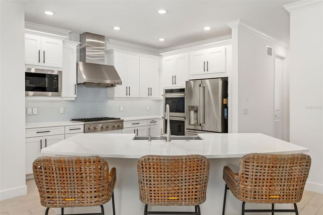 4520 POND BROOK COURT, Lakewood Ranch, FL 34211