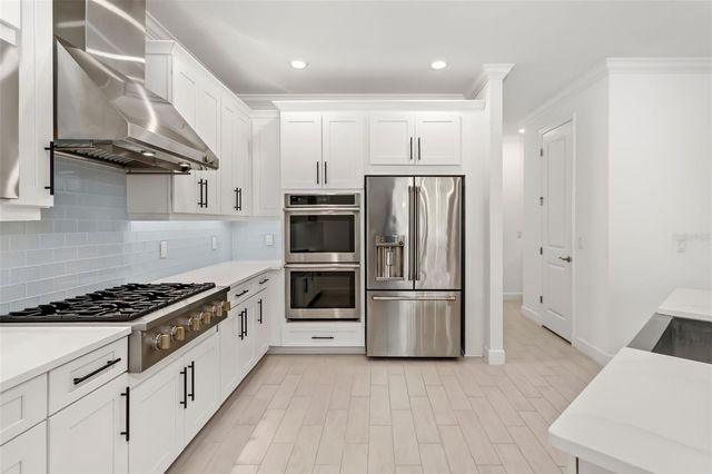 4520 POND BROOK COURT, Lakewood Ranch, FL 34211