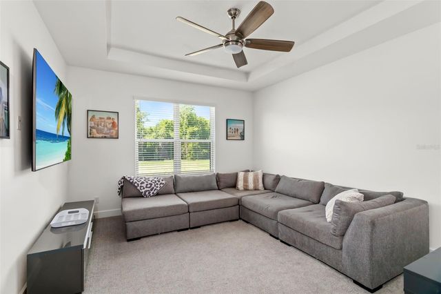 4520 POND BROOK COURT, Lakewood Ranch, FL 34211