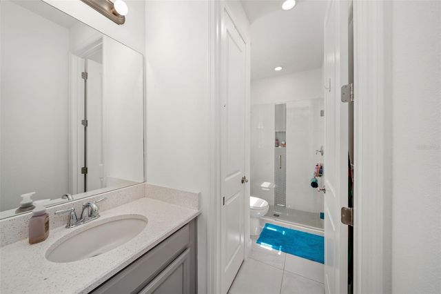 4520 POND BROOK COURT, Lakewood Ranch, FL 34211