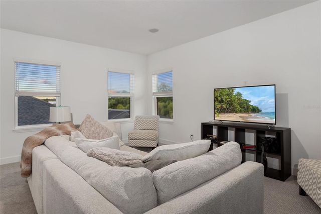 4520 POND BROOK COURT, Lakewood Ranch, FL 34211