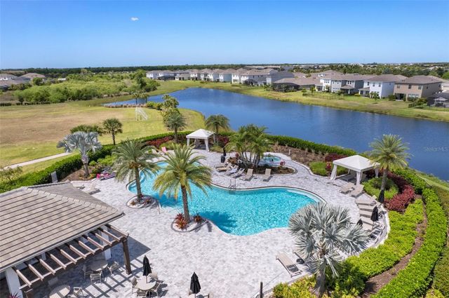 4520 POND BROOK COURT, Lakewood Ranch, FL 34211