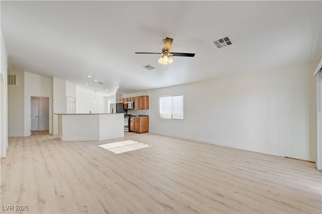 1095 Snow Roof Avenue, Henderson, NV 89052