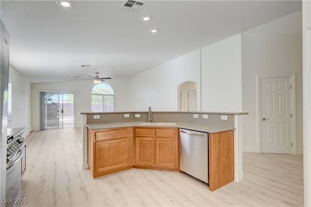 1095 Snow Roof Avenue, Henderson, NV 89052