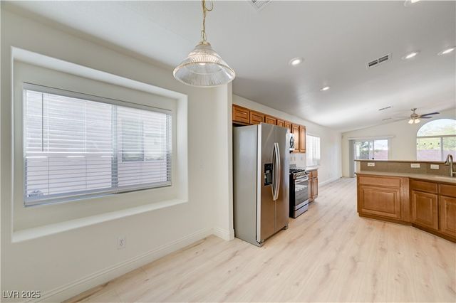 1095 Snow Roof Avenue, Henderson, NV 89052