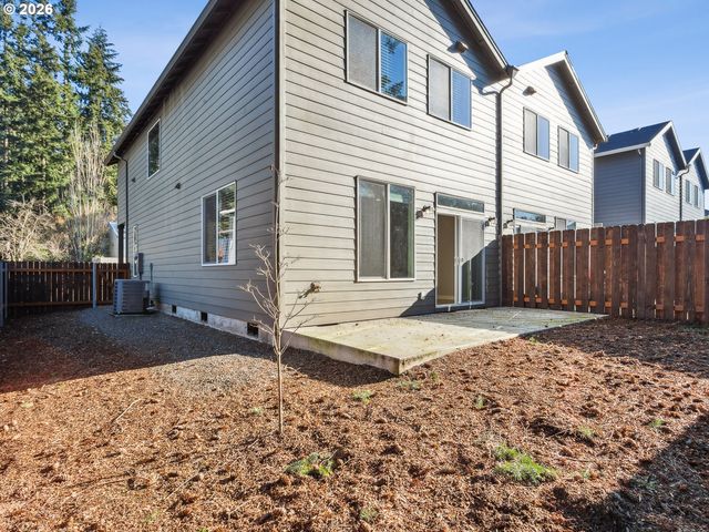 2421 Ne 54TH St, Vancouver, WA 98663