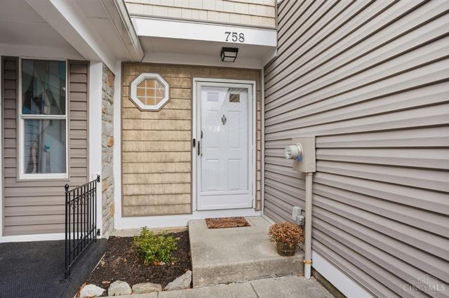 758 Stoneharbor Lane, Hamilton Twp, OH 45039