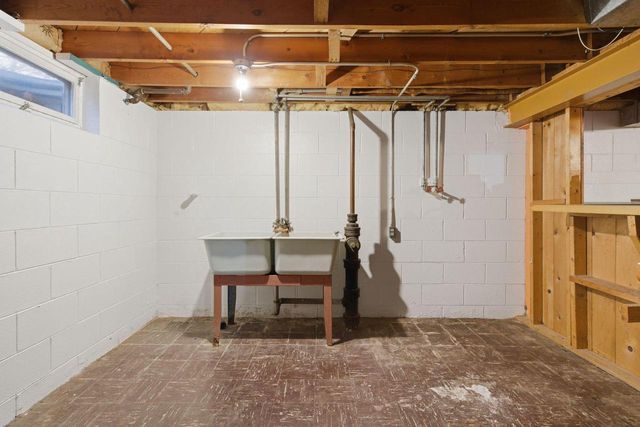 1521 Illinois STREET, Racine, WI 53405