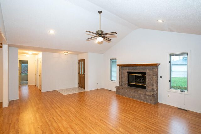 1216 Verna Lane, Nixa, MO 65714