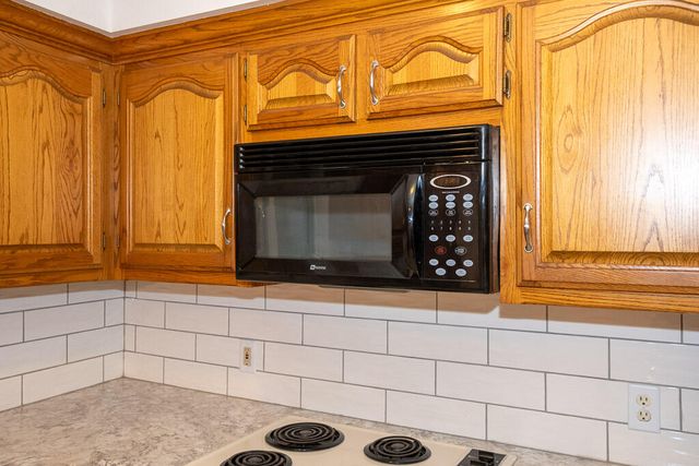 1216 Verna Lane, Nixa, MO 65714