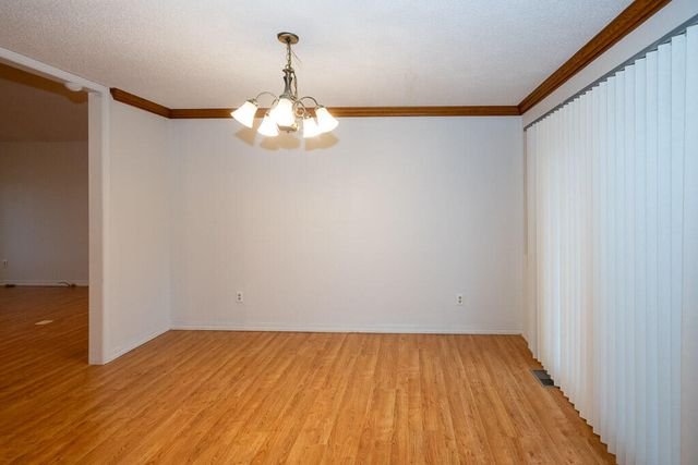 1216 Verna Lane, Nixa, MO 65714