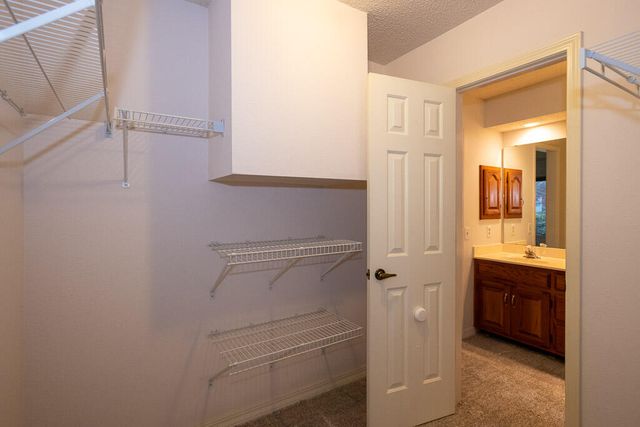 1216 Verna Lane, Nixa, MO 65714