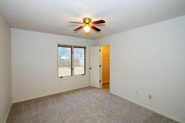 1216 Verna Lane, Nixa, MO 65714