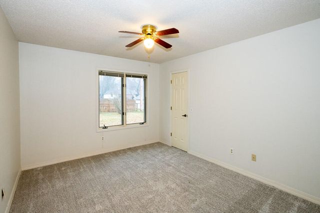 1216 Verna Lane, Nixa, MO 65714