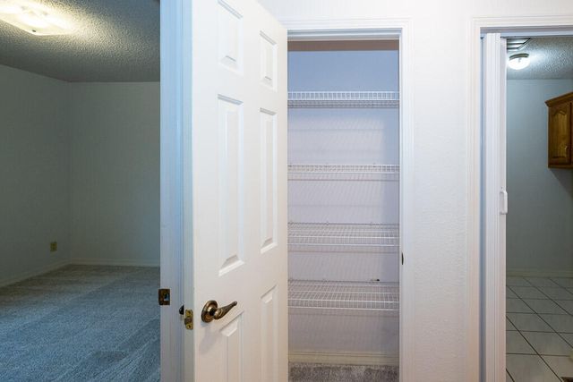 1216 Verna Lane, Nixa, MO 65714